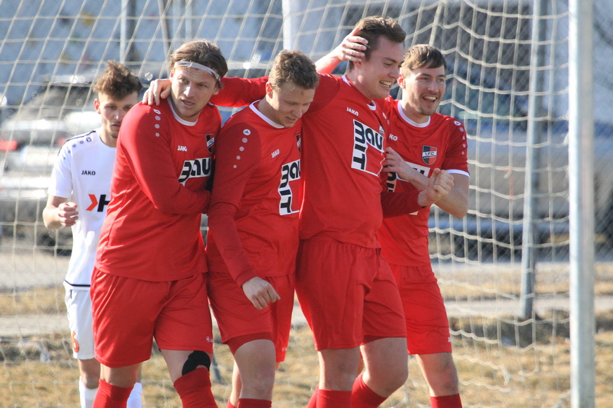 1.FC Sonthofen – SV Cosmos Aystetten 4:0 (2:0)