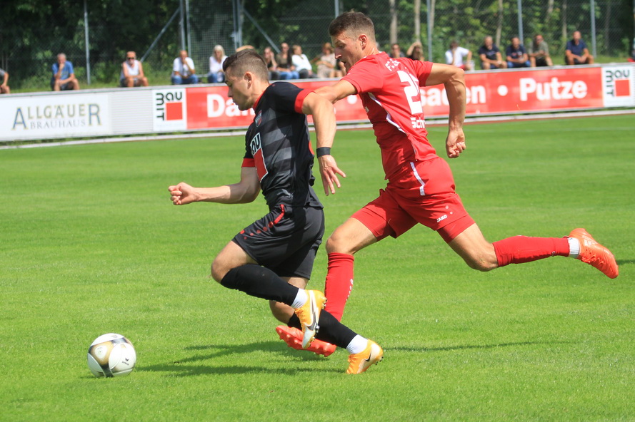 Read more about the article <strong>1.FC Sonthofen – SpVgg Unterhaching II (Samstag)</strong>
