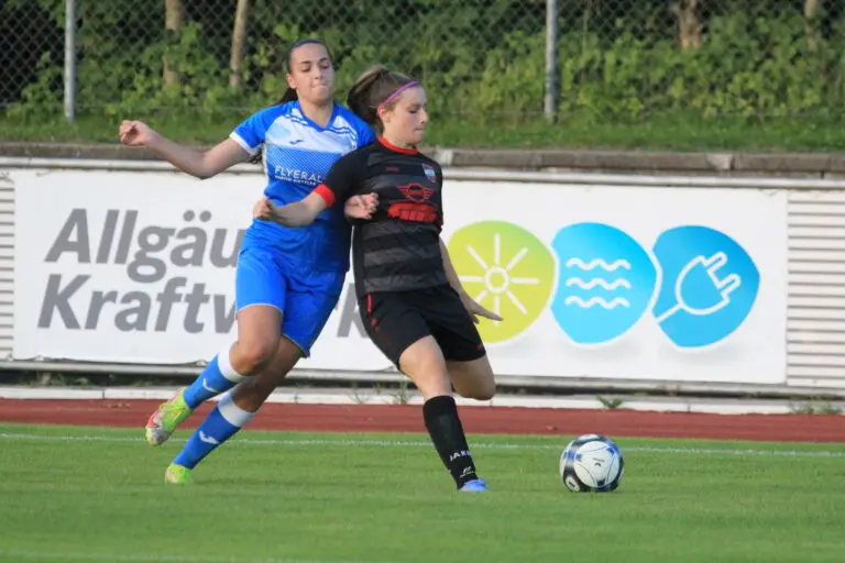Mehr über den Artikel erfahren 1.FC Sonthofen Damen – TSV Peiting 0:3 (0:2)
