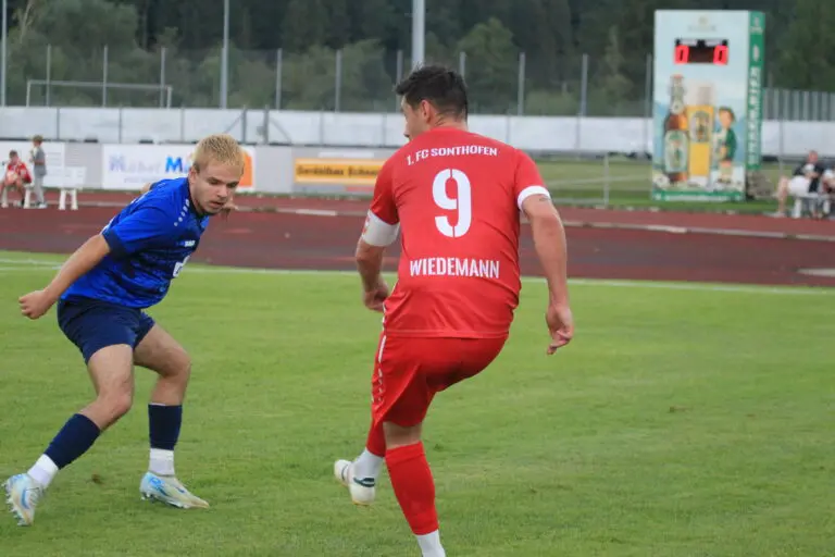 Mehr über den Artikel erfahren 1.FC Sonthofen – SV Heimstetten (Samstag)