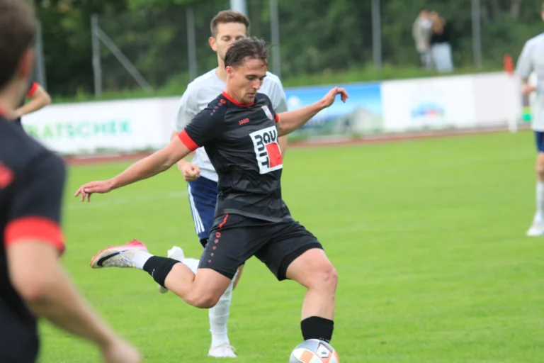 Mehr über den Artikel erfahren 1.FC Sonthofen – FSV Pfaffenhofen (Samstag)