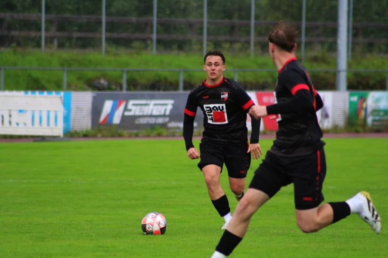 Mehr über den Artikel erfahren 1.FC Sonthofen – FC Memmingen II (Dienstag)