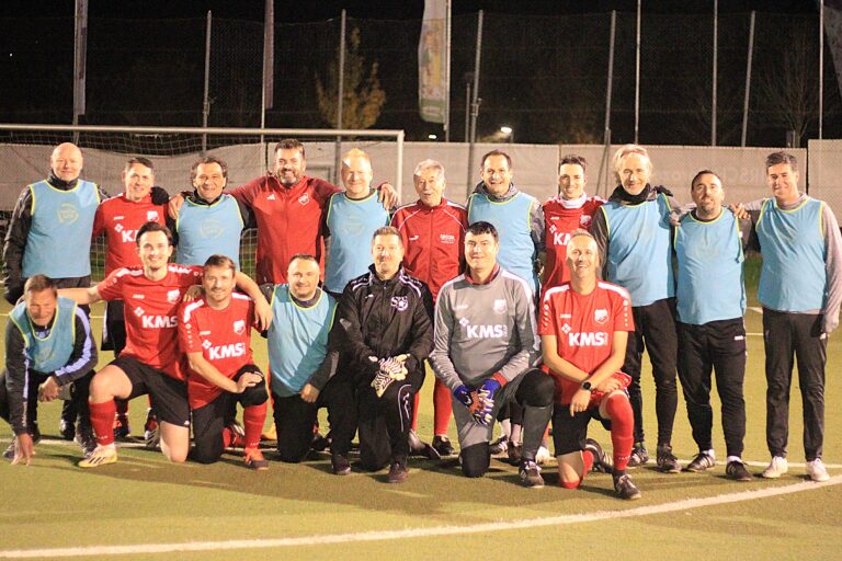 Mehr über den Artikel erfahren AH 1.FC Sonthofen gegen FC Mertingen 5:8